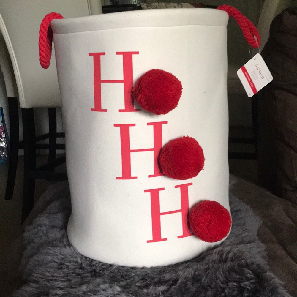 large “ho ho ho” farmhouse Christmas basket❤️NWT